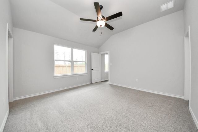 18728 Loom Drive, Conroe, TX 77306