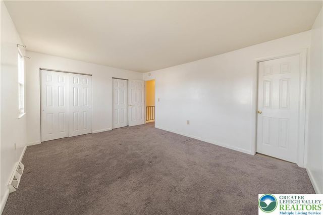 7528 Buttercup Road, Lower Macungie Twp, PA 18062