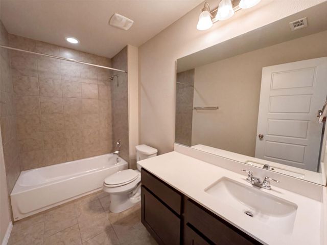 3651 Sandy Brook DR 206, Round Rock, TX 78665