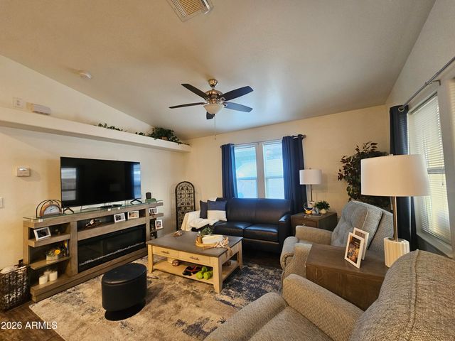 650 N Hawes Road 2731, Mesa, AZ 85207