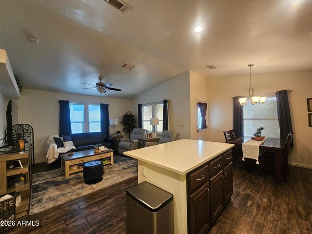 650 N Hawes Road 2731, Mesa, AZ 85207
