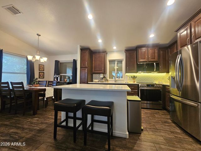 650 N Hawes Road 2731, Mesa, AZ 85207