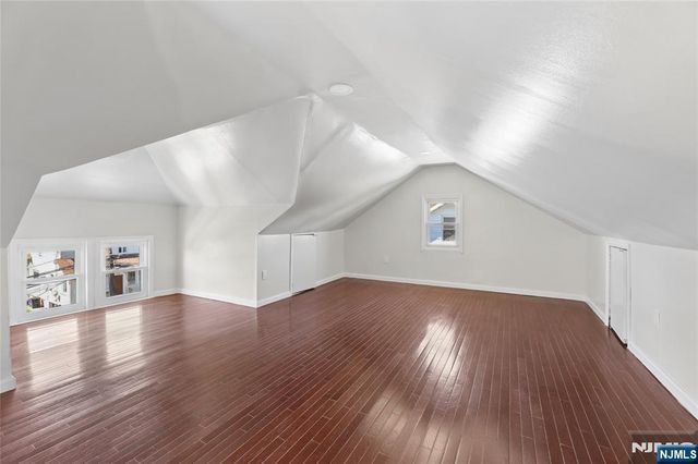 275 Farrant Terrace, Teaneck, NJ 07666