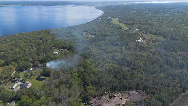 JUNGLE ROAD, Geneva, FL 32732