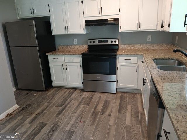 1015 Salisbury Trail, Riverdale, GA 30296
