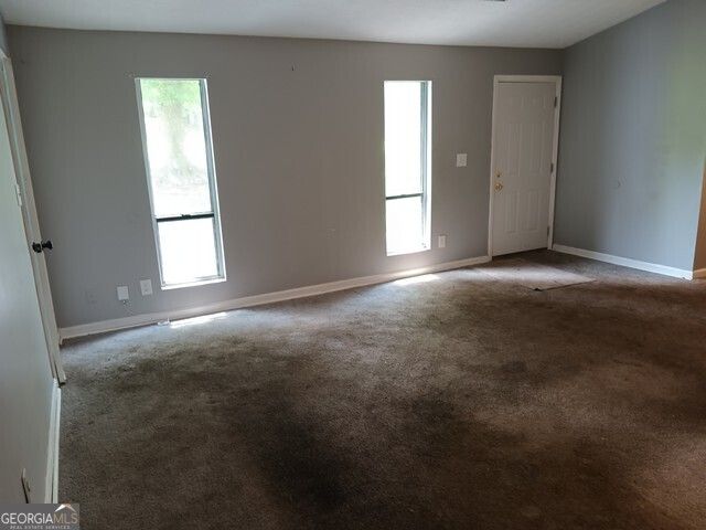 1015 Salisbury Trail, Riverdale, GA 30296