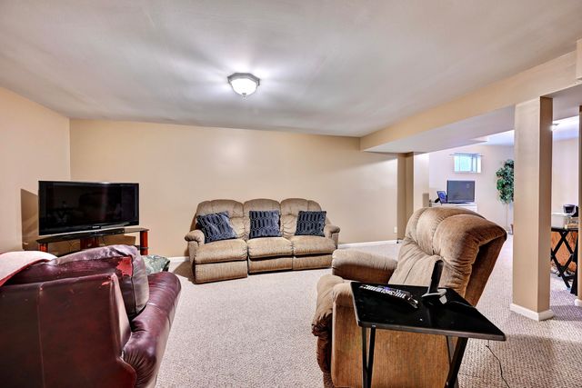 1926 Cardinal Way, Hebron, KY 41048
