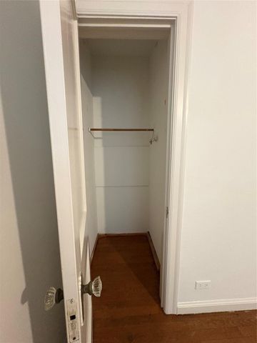 2011 33rd Street, Galveston, TX 77550