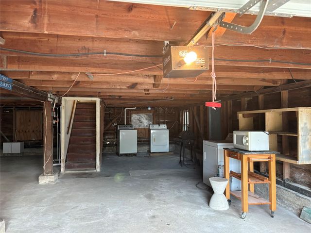 2011 33rd Street, Galveston, TX 77550