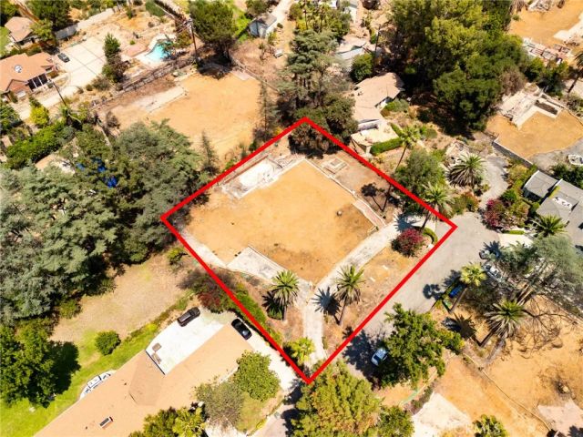1663 Gaywood, Altadena, CA 91001