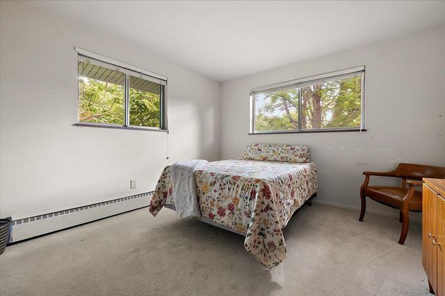 2511 Londonderry Road, Ann Arbor, MI 48104