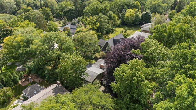 2511 Londonderry Road, Ann Arbor, MI 48104