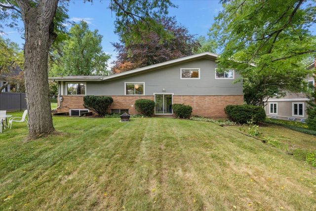 2511 Londonderry Road, Ann Arbor, MI 48104