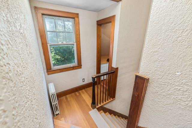3 Martin Terrace, Enfield, CT 06082