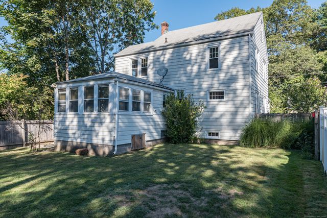 3 Martin Terrace, Enfield, CT 06082