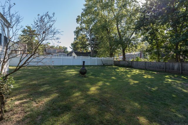 3 Martin Terrace, Enfield, CT 06082