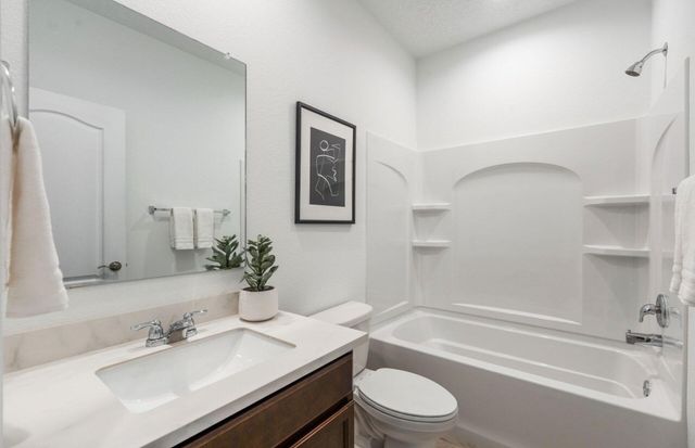 281 Spectrum Avenue SW, Rio Rancho, NM 87124