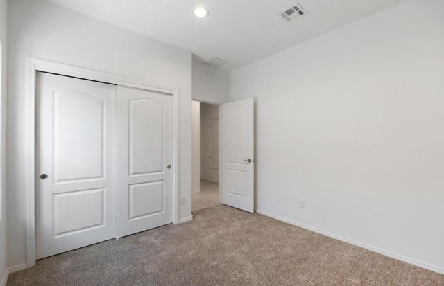 281 Spectrum Avenue SW, Rio Rancho, NM 87124