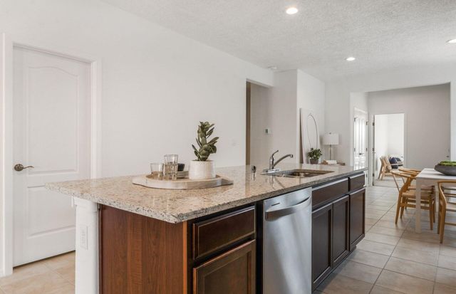 281 Spectrum Avenue SW, Rio Rancho, NM 87124