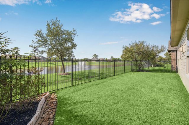 12610 Baldwin Springs Court, Tomball, TX 77377