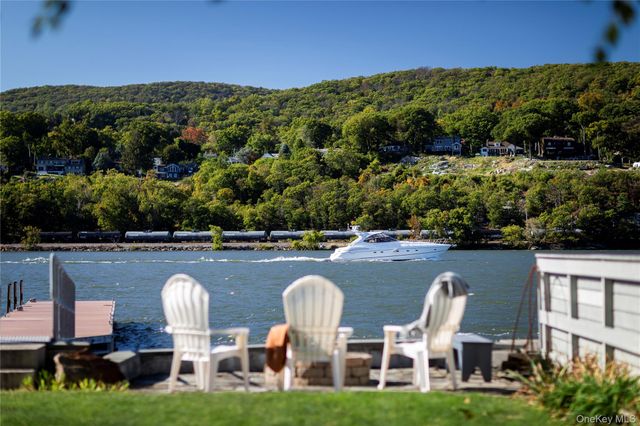 32 Hudson River Lane, Garrison, NY 10524