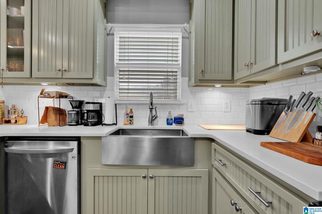 5270 COTTAGE LANE, Hoover, AL 35226