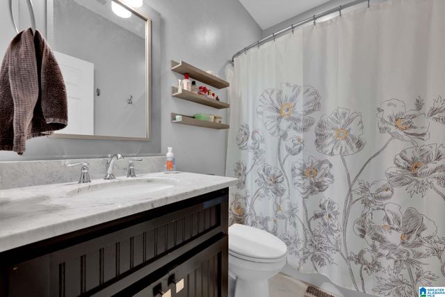 5270 COTTAGE LANE, Hoover, AL 35226