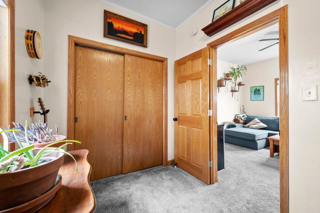 1404 12th Avenue NE, Minneapolis, MN 55413