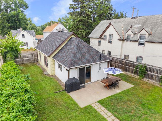 1404 12th Avenue NE, Minneapolis, MN 55413