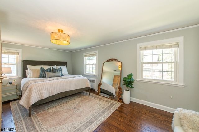 16 Haines Dr, Bloomfield Twp., NJ 07003
