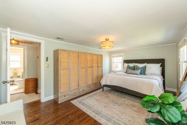 16 Haines Dr, Bloomfield Twp., NJ 07003