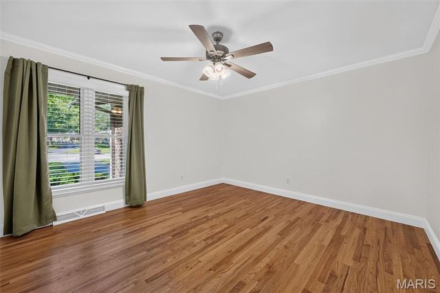 11601 Lakeshore Drive, Creve Coeur, MO 63141