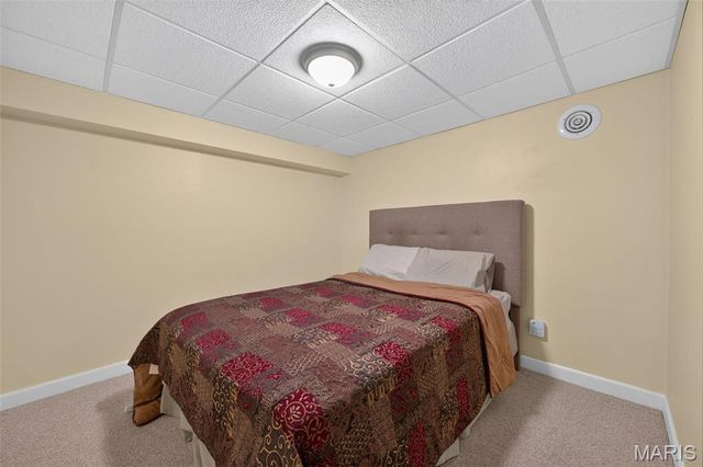 11601 Lakeshore Drive, Creve Coeur, MO 63141