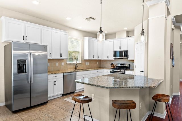 15906 STARLING CROSSING DRIVE, Lithia, FL 33547