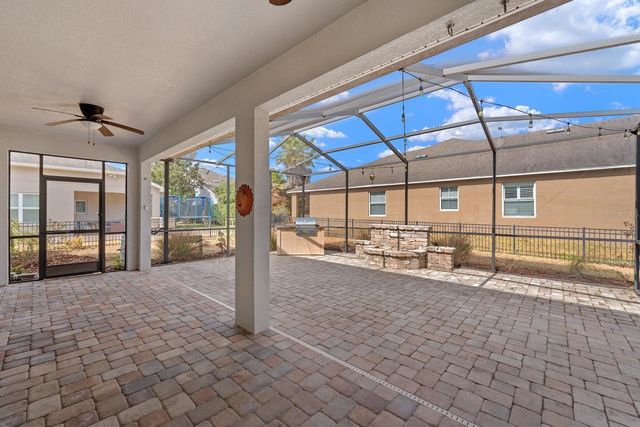 15906 STARLING CROSSING DRIVE, Lithia, FL 33547