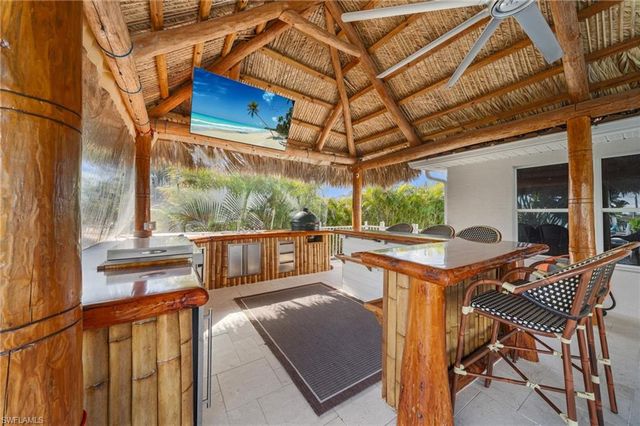 12234 Boat Shell DR, Matlacha Isles, FL 33991