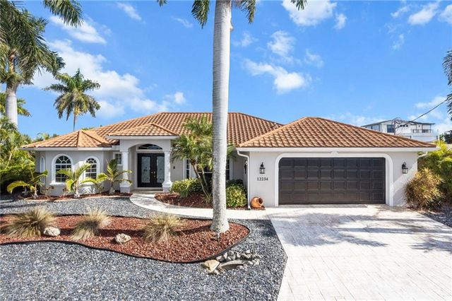 12234 Boat Shell DR, Matlacha Isles, FL 33991