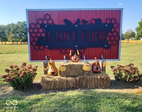 3109 S County Road 1050 W, Greensburg, IN 47240