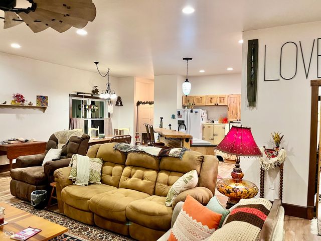 3109 S County Road 1050 W, Greensburg, IN 47240