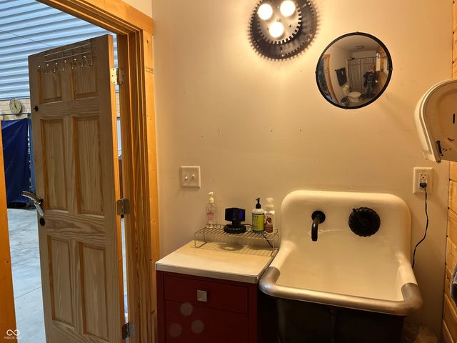 3109 S County Road 1050 W, Greensburg, IN 47240