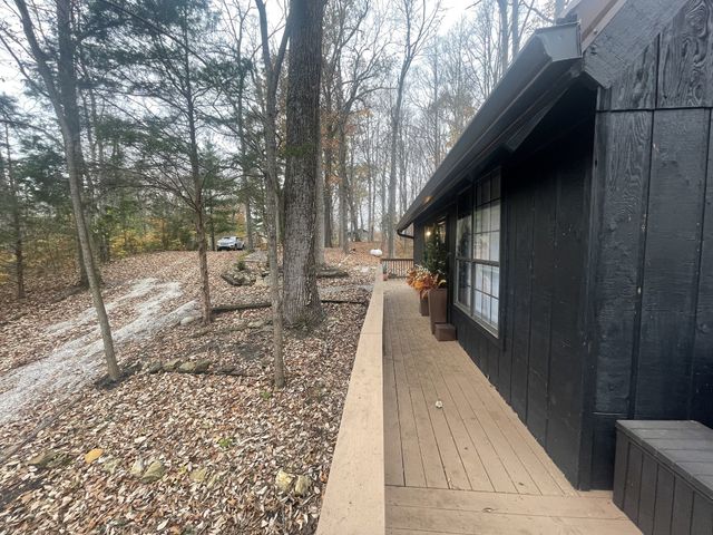 2029 Holly Creek Rd, Celina, TN 38551