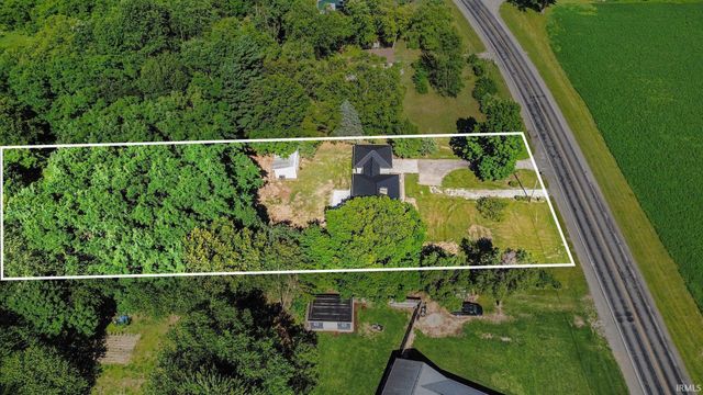 58475 Crumstown Highway, South Bend, IN 46619