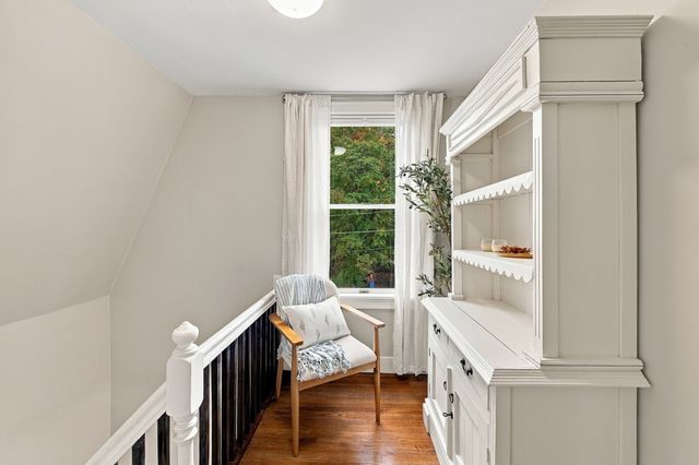 29 Upland St, Holbrook, MA 02343