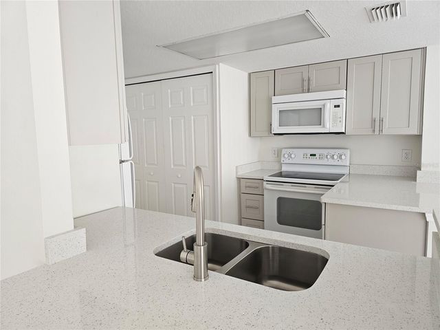 411 AUSTRALIAN WAY 0, Davenport, FL 33897