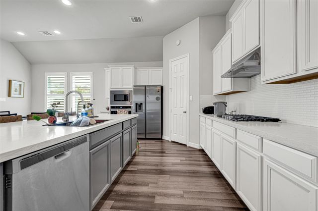 4415 Millstone Drive, Manvel, TX 77578
