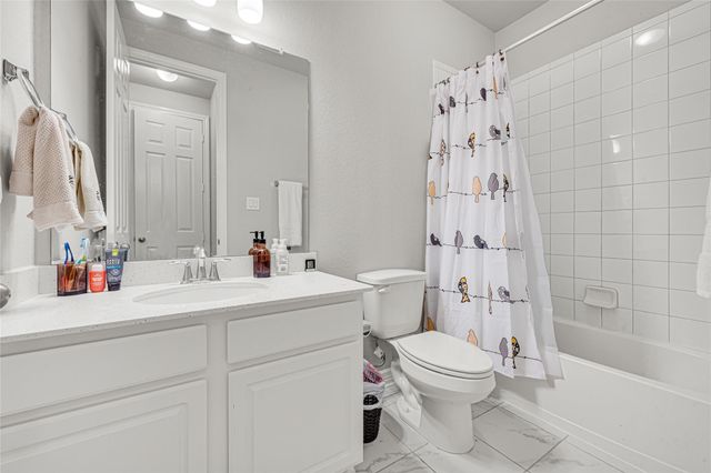 4415 Millstone Drive, Manvel, TX 77578
