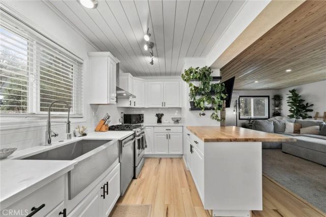 27638 Oak Knoll, Lake Arrowhead, CA 92352