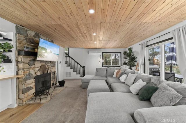 27638 Oak Knoll, Lake Arrowhead, CA 92352