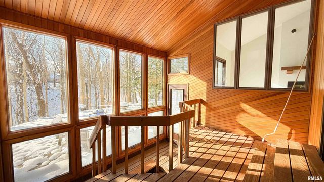 1318 W FEATHERWOOD Drive, Dunlap, IL 61525