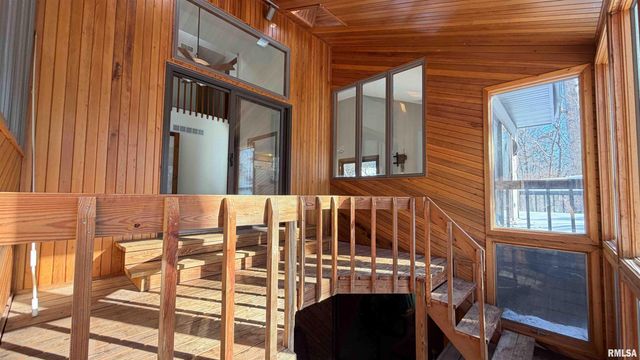 1318 W FEATHERWOOD Drive, Dunlap, IL 61525